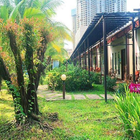Twin Palms Resort Sihanoukville Kültér fotó