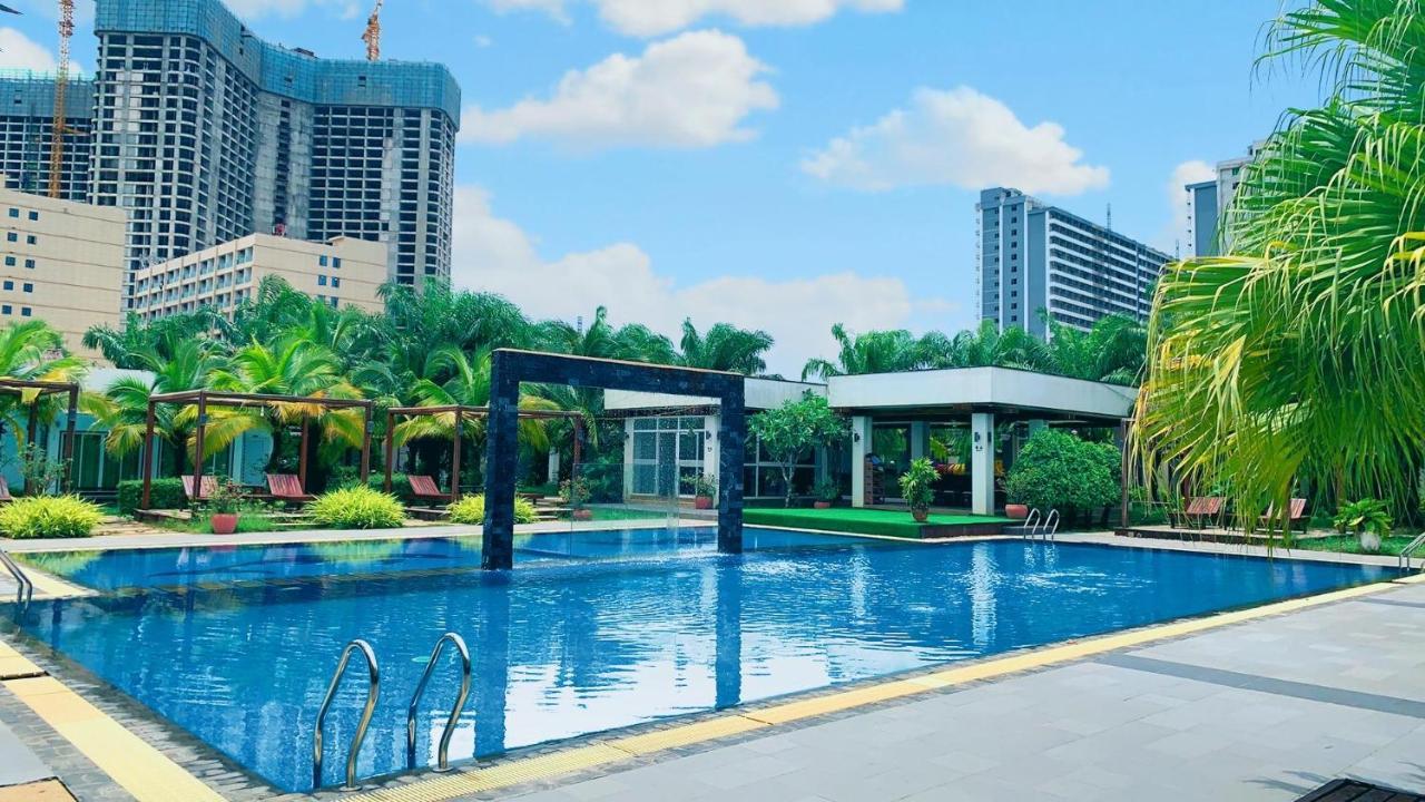 Twin Palms Resort Sihanoukville Kültér fotó