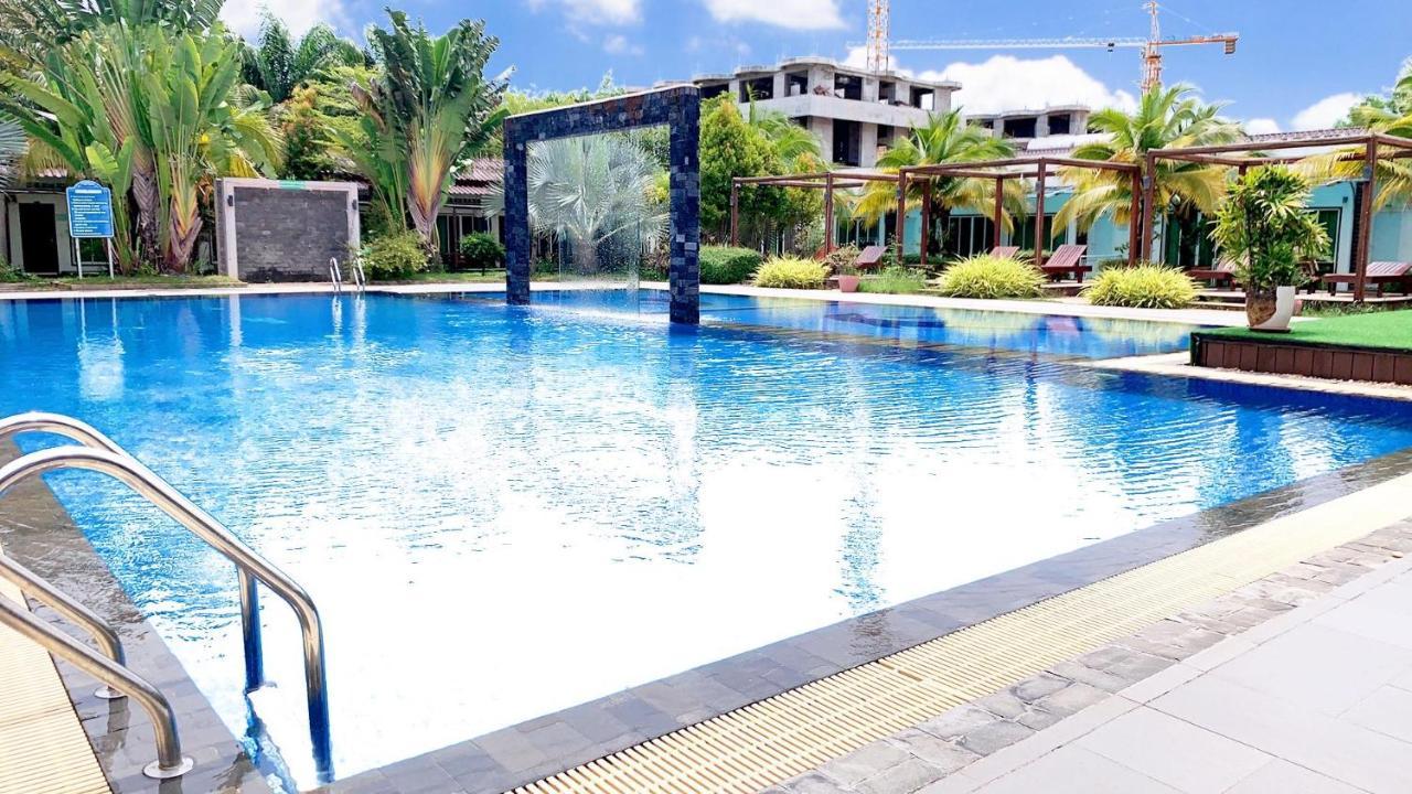 Twin Palms Resort Sihanoukville Kültér fotó