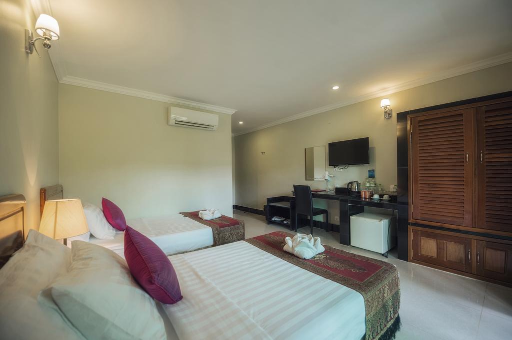 Twin Palms Resort Sihanoukville Kültér fotó