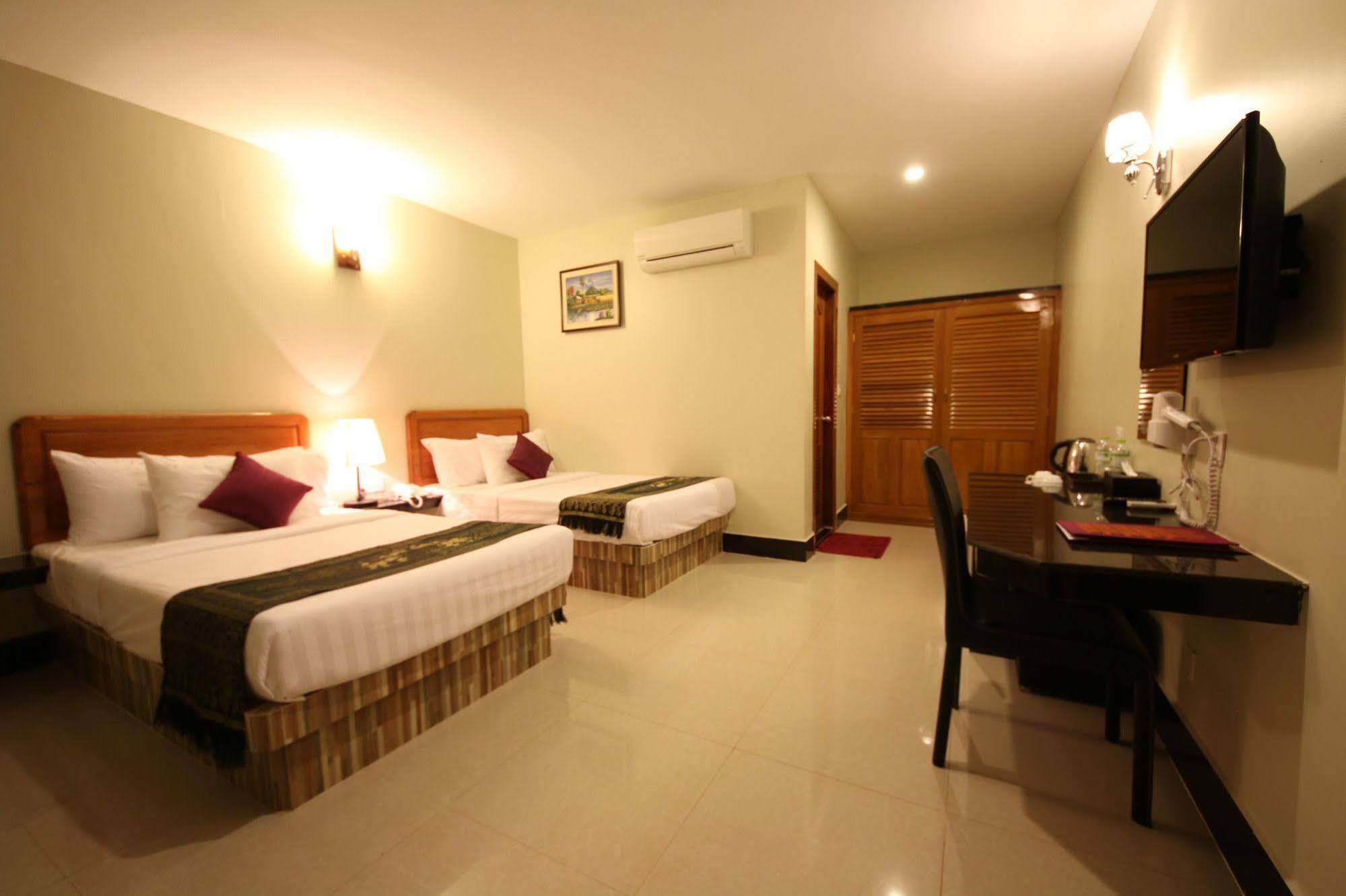 Twin Palms Resort Sihanoukville Kültér fotó
